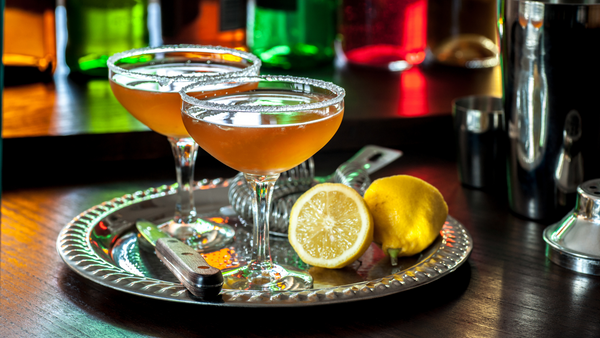 How to Make the Perfect Sidecar: A Sophisticated Classic Cocktail