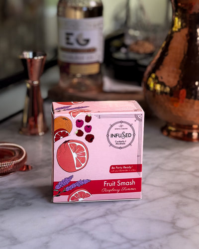 Raspberry Summer Fruit Smash Cocktail Infusion Kit. Also can be made into a Mocktail. Used with Vodka, or Gin. 